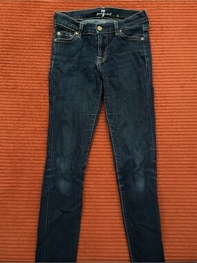 7 For All Mankind the Skinny Jeans size 24